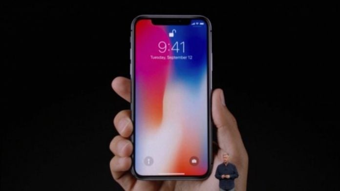 Smartfren Boyong iPhone XS dan iPhone XR ke Indonesia Smartfren Boyong iPhone XS dan iPhone XR ke Indonesia