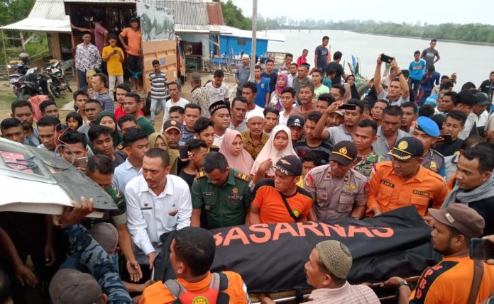 3e05fff7-b456-441a-b292-3b7366f81555