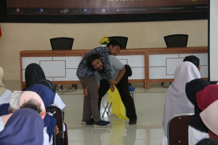 4bf0a833-8f74-479a-b90e-80f641549979