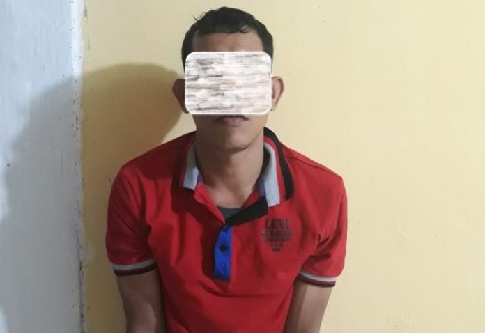 10fff6b2-65c4-485b-90c0-b2e79b31261e