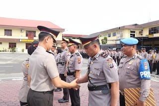 93f1b0d5-167f-428c-a017-755b325c1bb8