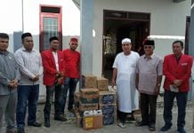 DPW PA Aceh Selatan Serahkan Bantuan Korban Kebakaran Dayah Darussalam