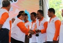 Suhaimi Hamid Terima Penghargaan dari Kementerian LHK