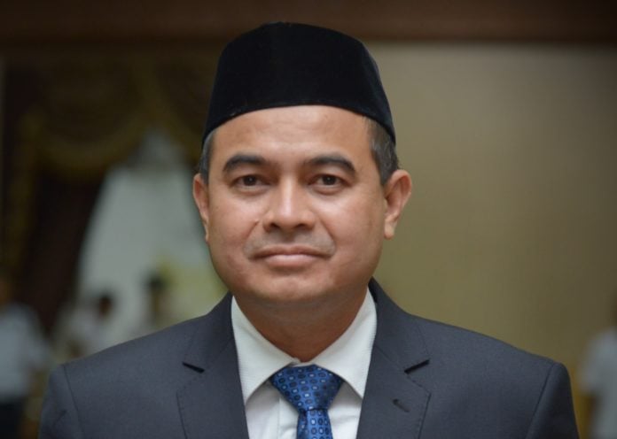 8781EBFE-80D0-4A05-A99B-C2097C92E622