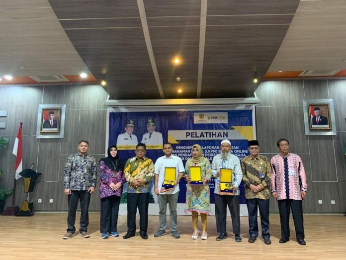 25d20da3-9663-4158-a735-cd0eed1f8869