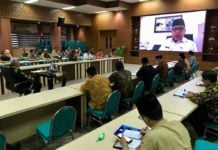 Plt Gubernur Aceh Gelar Rapat dengan SKPA Melalui Video Conference