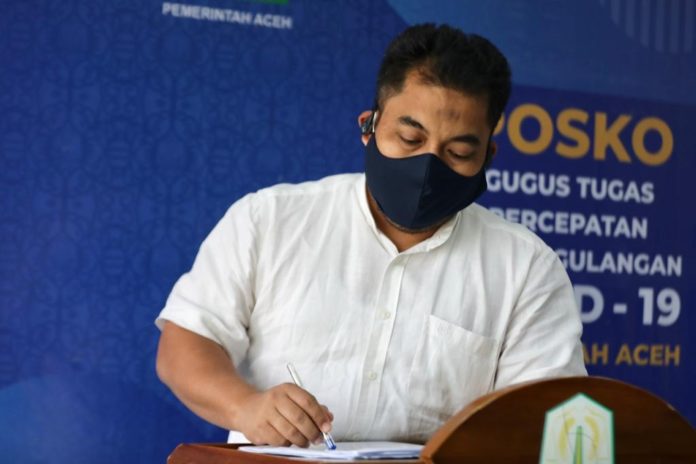 15907659024051000011