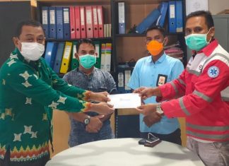 Alumni Teknik UGM Serahkan Donasi Covid-19 kepada PMI Pidie Jaya