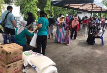 Antusias Warga Kota Banda Aceh Berburu Pasar Murah