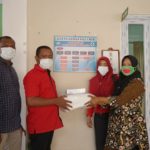 PDI Perjuangan Abdya Serahkan APD Kepada 13 Puskesmas dan Posko Covid-19