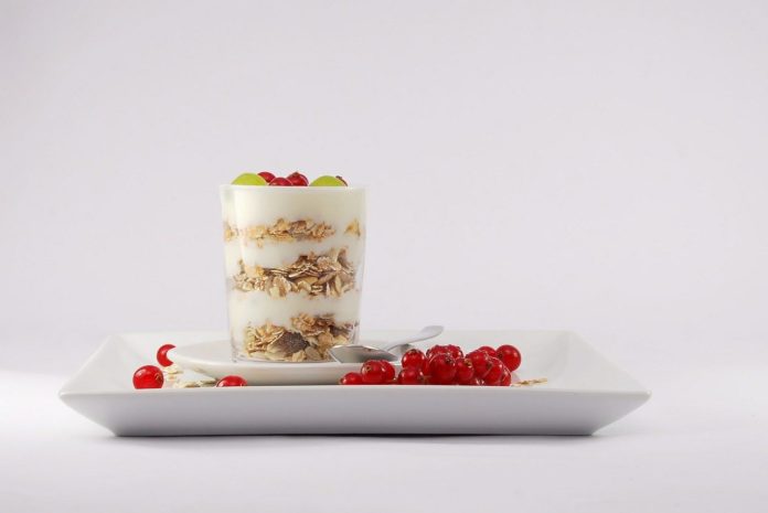 muesli-564762_1280 Ilustrasi Yoghurt