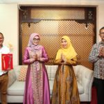 Dyah Erti Ajak Menangkan Rencong Batu dan Surfing Samadua pada Anugerah Pesona Indonesia 2020