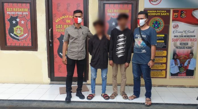 2f57285e-6327-4e16-8a0b-a1adad6b5101