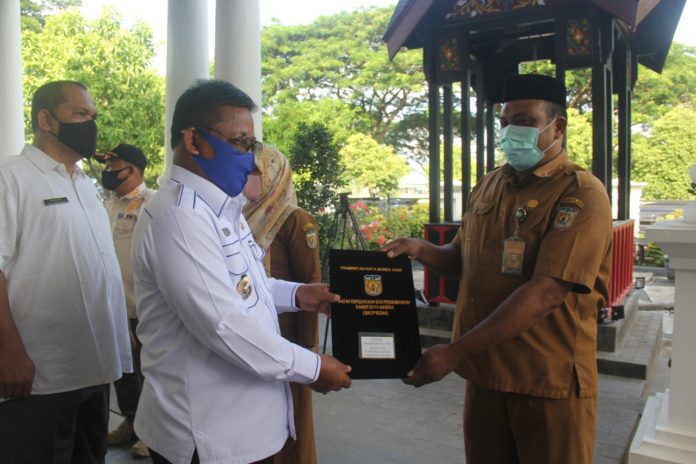 c6fcd5c2-2d86-4a0a-b18b-2bcab3949680