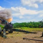 Yonarmed 17/Komposit Sukses Latihan Menembak Meriam Kaliber 155 MM