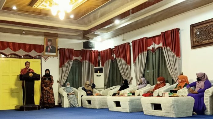 b0abbaeb-5834-4d3d-87ca-8c30bccca1e0