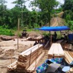 Polres Aceh Timur Amankan Lima Pelaku Illegal Logging di Pedalaman Pantee Bidari