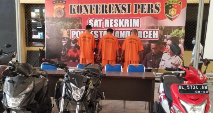 12c0dc75-a658-4013-8984-df67d6629fce