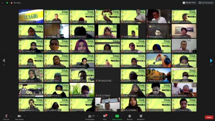 9b1176b4-f3b7-4b9c-ba58-9df453f1a270