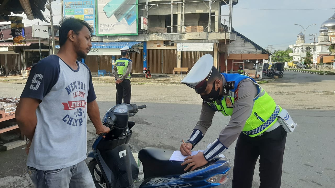 Hari Pertama Operasi Zebra, 546 Pengendara Terjaring Razia | Analisa Aceh