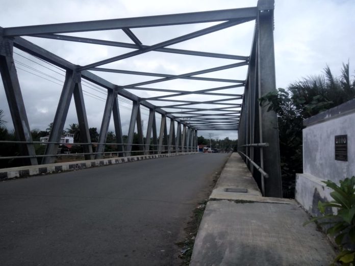 9833A58B-D0A0-4873-A64A-D6D17DE5358D