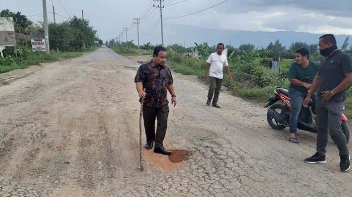 jalan-cot-irie-limpok-rusak-parah_27012021