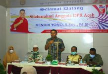 Anggota DPRA Dapil IX Silaturahmi dengan Pemuda di Tapaktuan