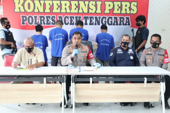 WhatsApp-Image-2021-12-16-at-16.57.21