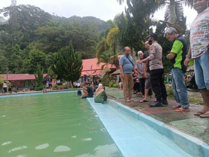 1f1a2379-d1e2-4abc-aae9-d388cb2f86dc