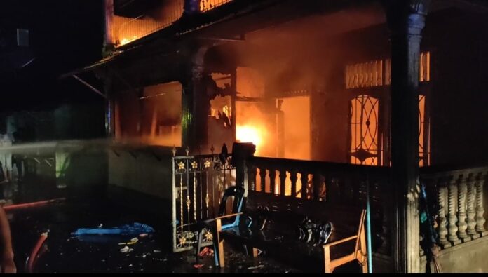 3fe1b655-6e72-4dd8-a63e-77253d987b6c