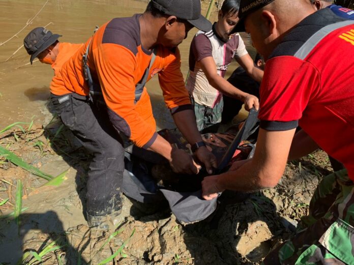 6aad46b9-4c43-4416-94a2-76156f1aff16