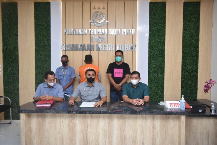 856e8ed1-a710-4ba9-83fb-4660ee70a7be