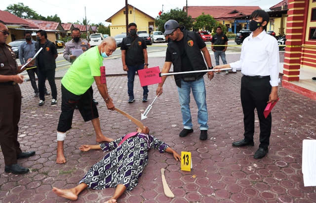 Polres Aceh Timur Gelar Rekontruksi Pembunuhan Asrawati