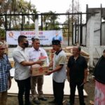 Safaruddin Salurkan Bantuan Korban Kebakaran di Abdya