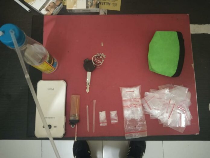 12d12c04-ad71-41e0-89b4-b89d52542d10