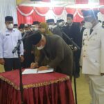 Bupati Tgk Amran Mutasi 98 Pejabat Eselon II, III dan IV