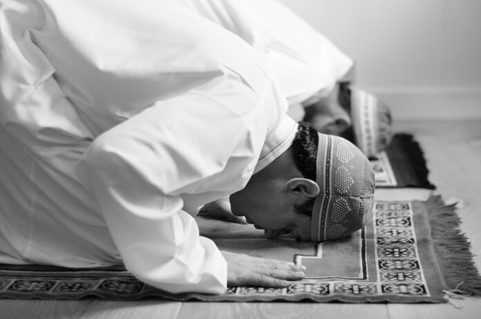 Tata Cara Salat Tarawih 8 Rakaat