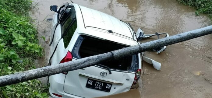 b75c371e-ef62-4ea6-ae8b-7827c3bfb37e