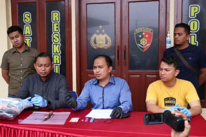 adb101b8-ff75-47ef-a91b-a3153d47fecf