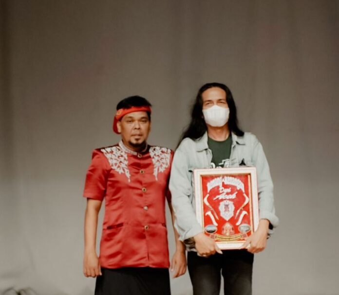 edd344313791887a6c1cd0c572595c6c