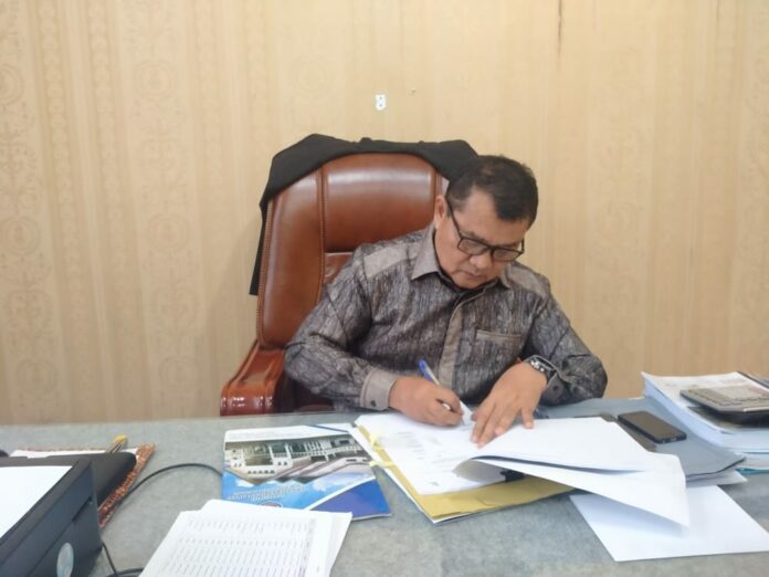 94b60b65fec563054d8b6b9aab99d196