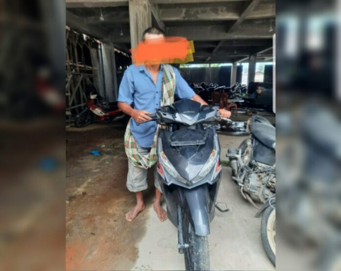 17d004aa367b0576180b8478ca9e43bc