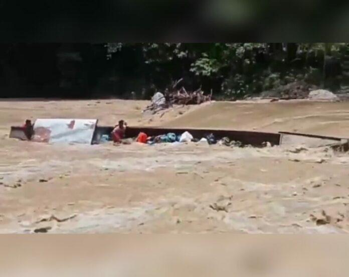 527fb4643517b1f0c010a054d3556bbd