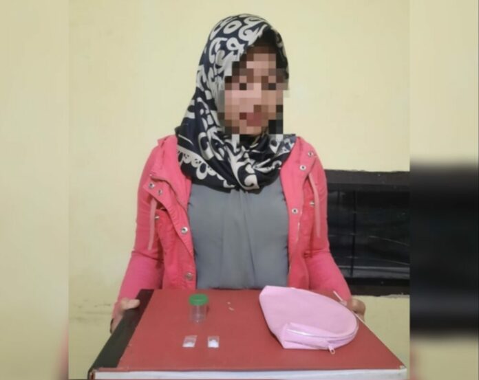 890053a0dc986cefe39876b5cd324fbb