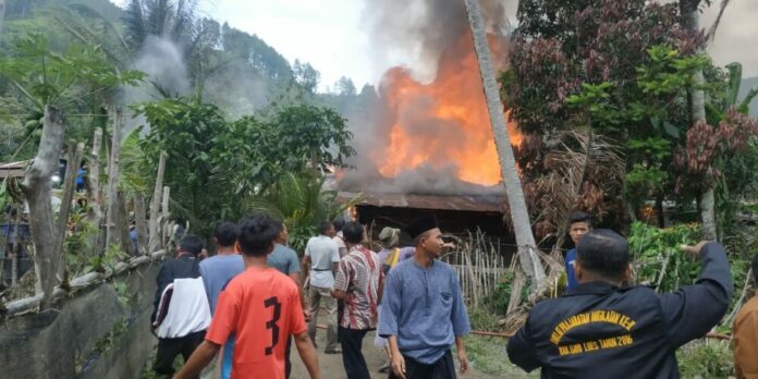 ebd1877950071dfec7089b42a2ec2129