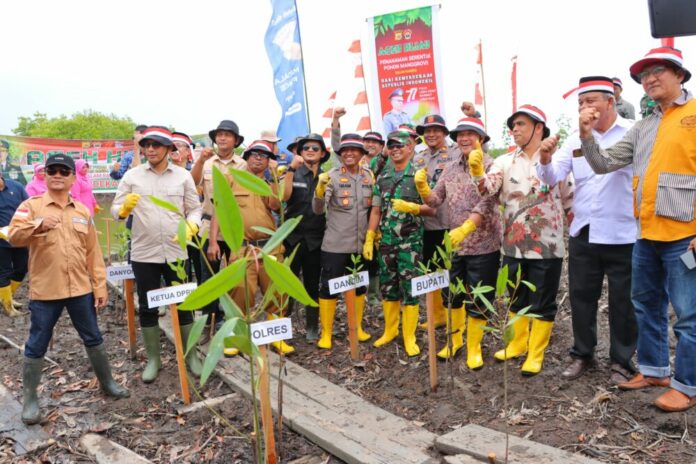 eef3eaeaab69e029c60e660069e4f4ae