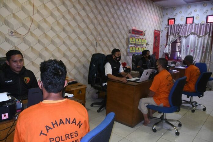 562c85ea8346d26df635ee4bffb8855c