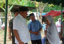 Pj Bupati Abdya Sebut Akan Bangun Rumah Untuk Keluarga Korban Tenggelam di Jeumpa