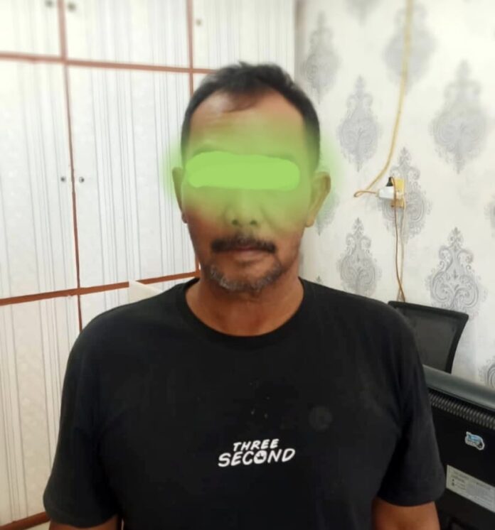 d0712c92763626145df60ee15b633270