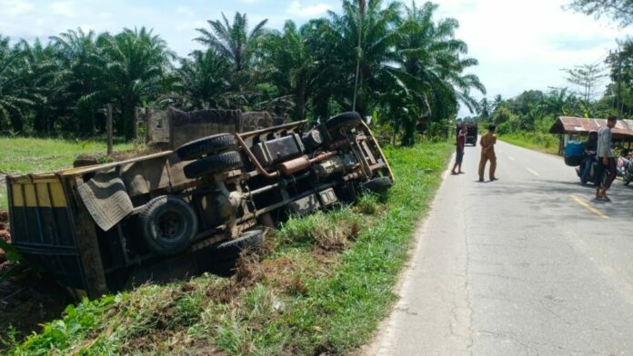 0403636fad5ef1de3d17d9d6f5d442cc